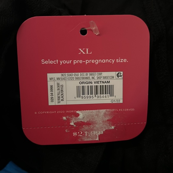 ⭐️NWT Maternity Pull on Shorts - Picture 4 of 5